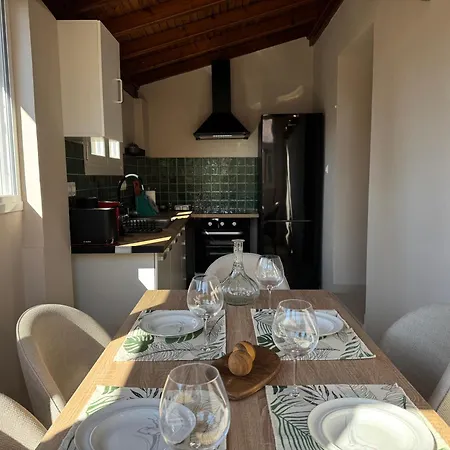 Misemeli Apartament Sidárion